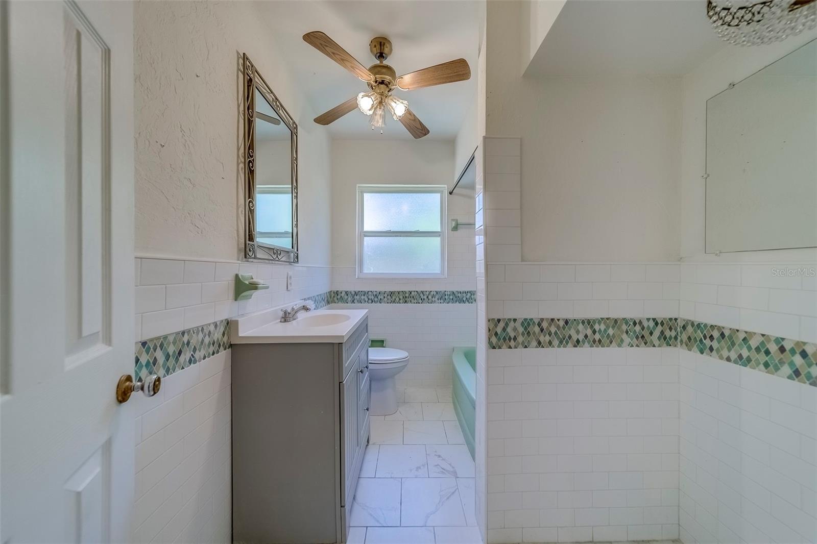 Image 31 of 58 For 10728 59th Avenue