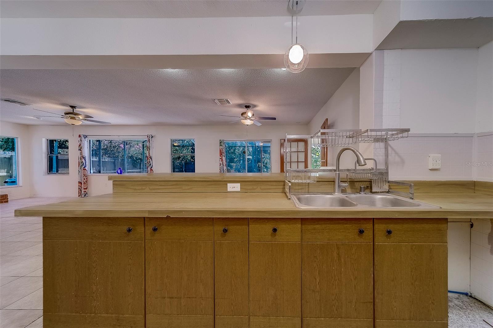 Image 9 of 58 For 10728 59th Avenue