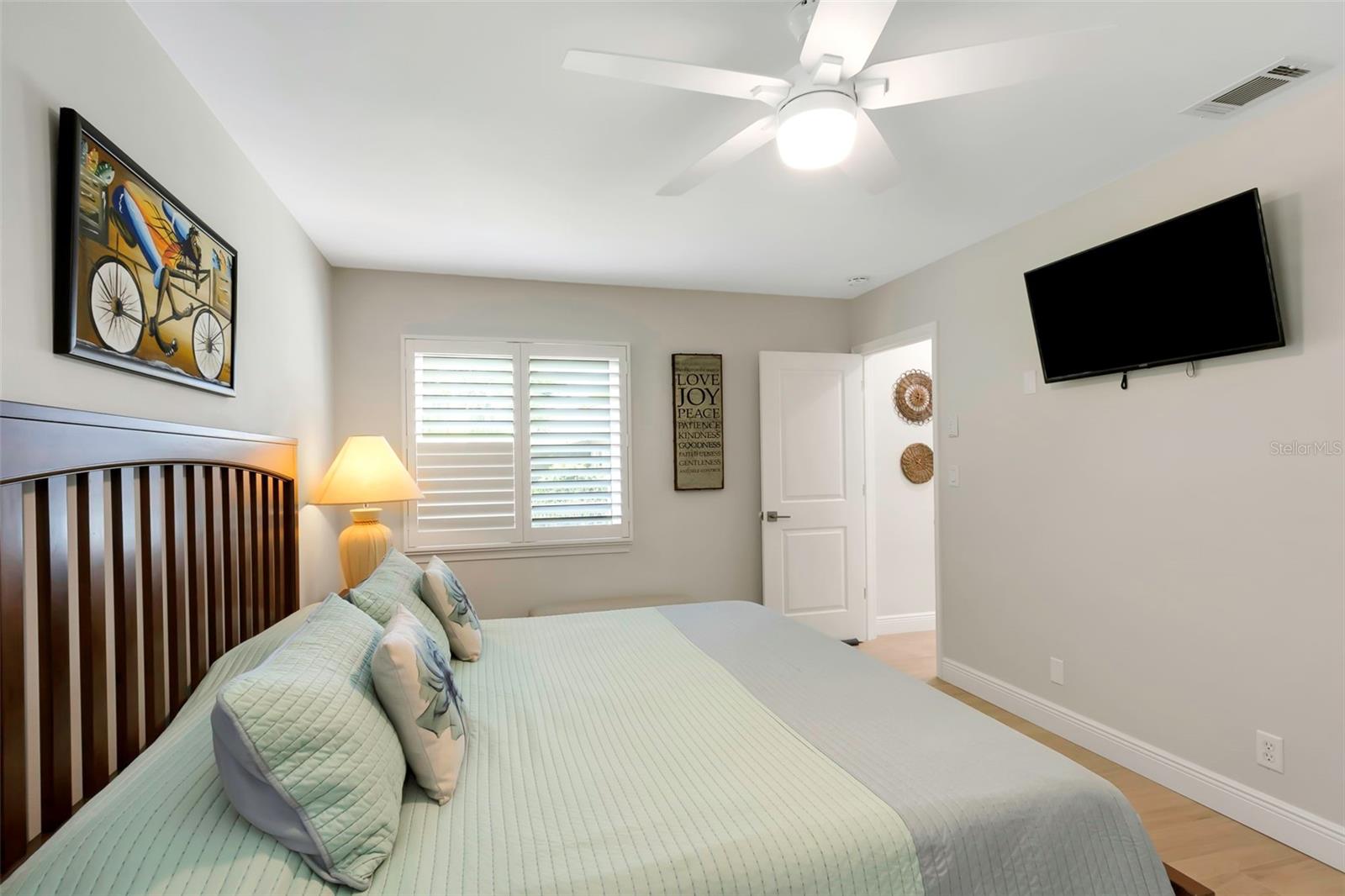Image 25 of 78 For 7035 14th Street S