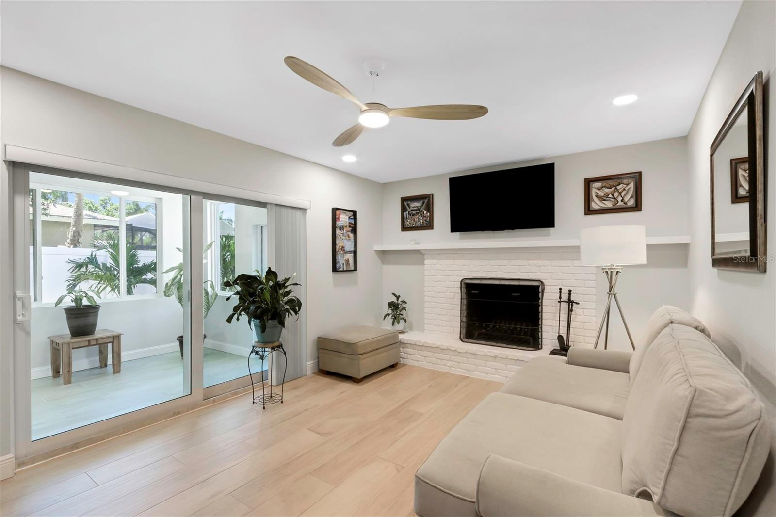 Image 32 of 78 For 7035 14th Street S