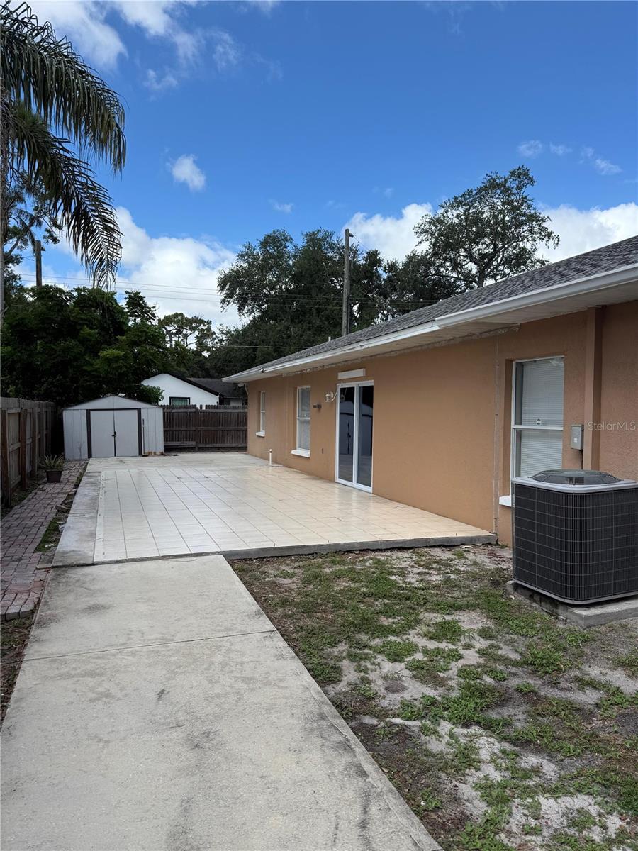 Image 42 of 48 For 1314 Carissa Court