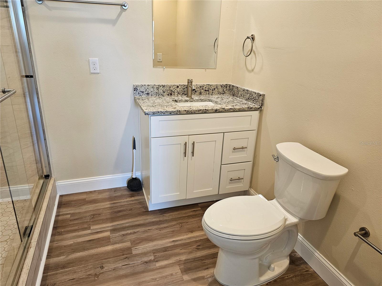Image 17 of 19 For 13411 Neptune Drive
