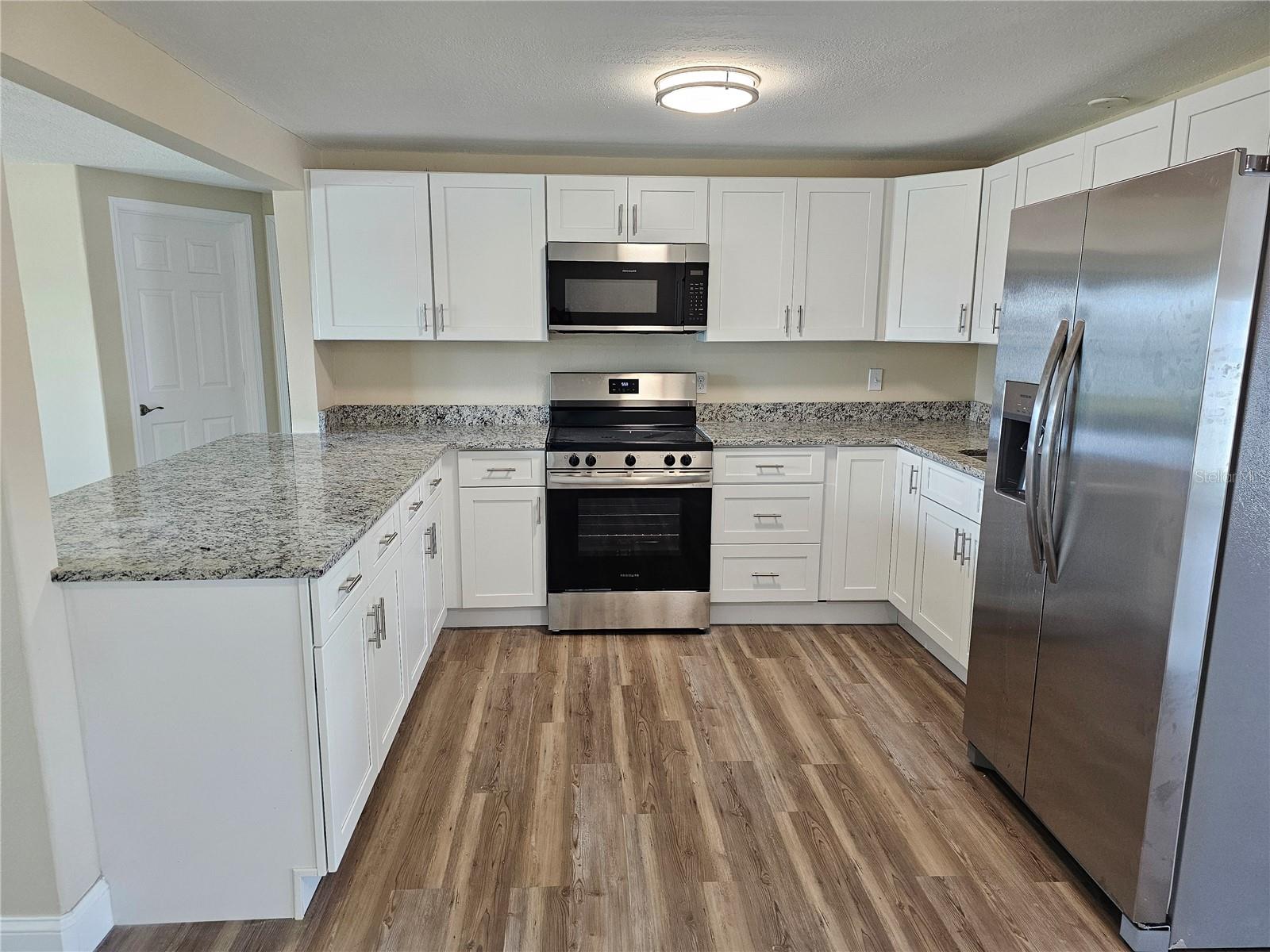 Image 3 of 19 For 13411 Neptune Drive