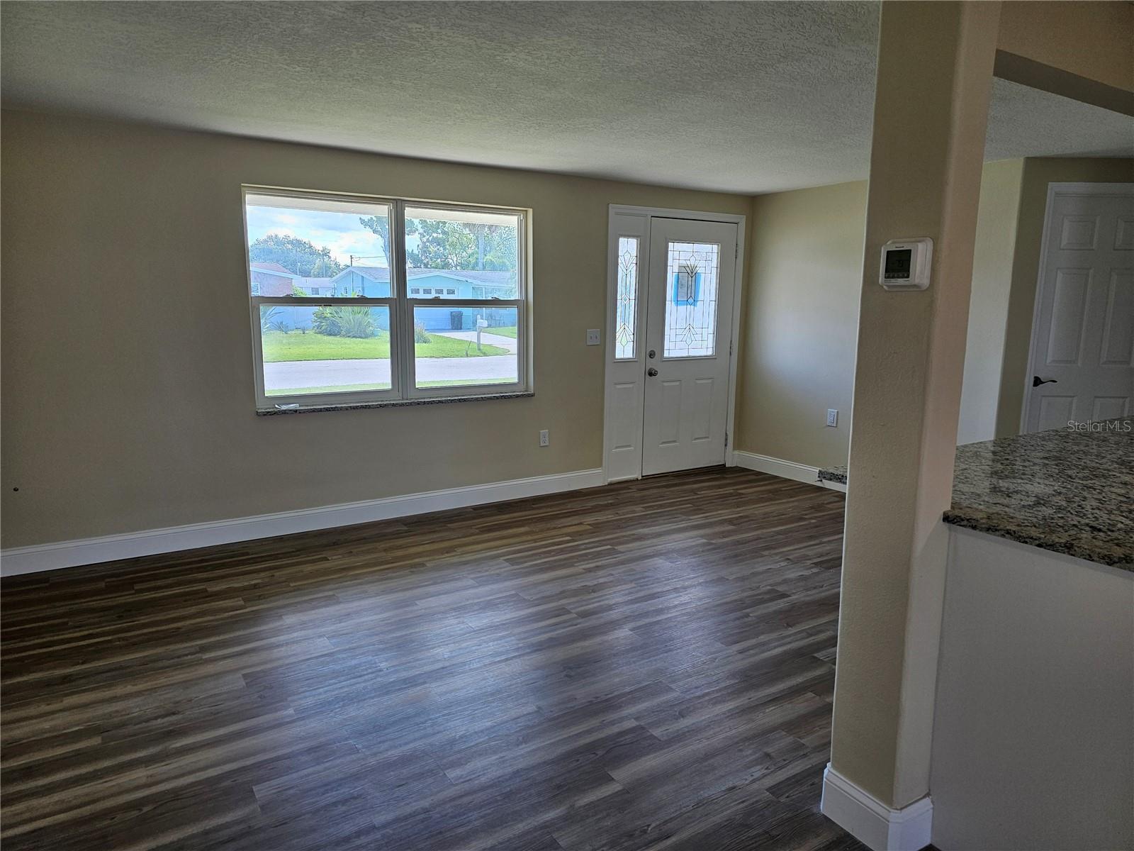 Image 5 of 19 For 13411 Neptune Drive