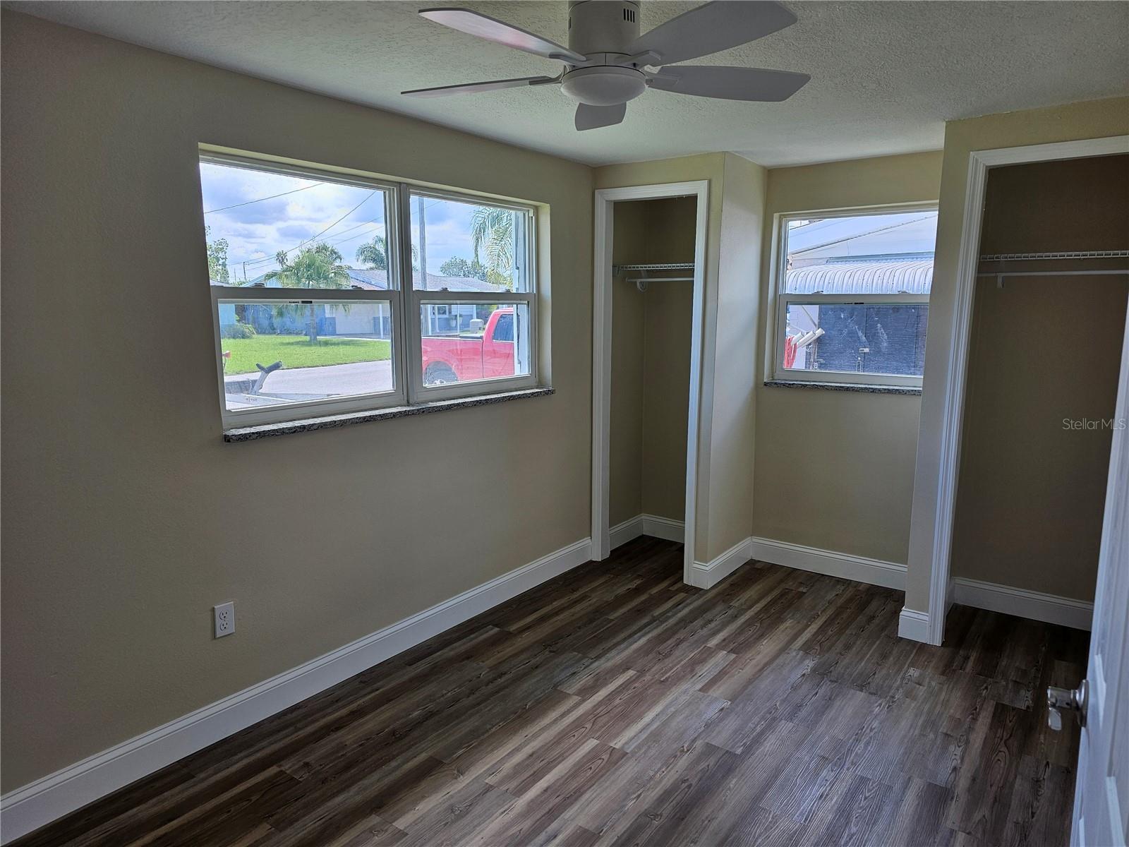 Image 7 of 19 For 13411 Neptune Drive
