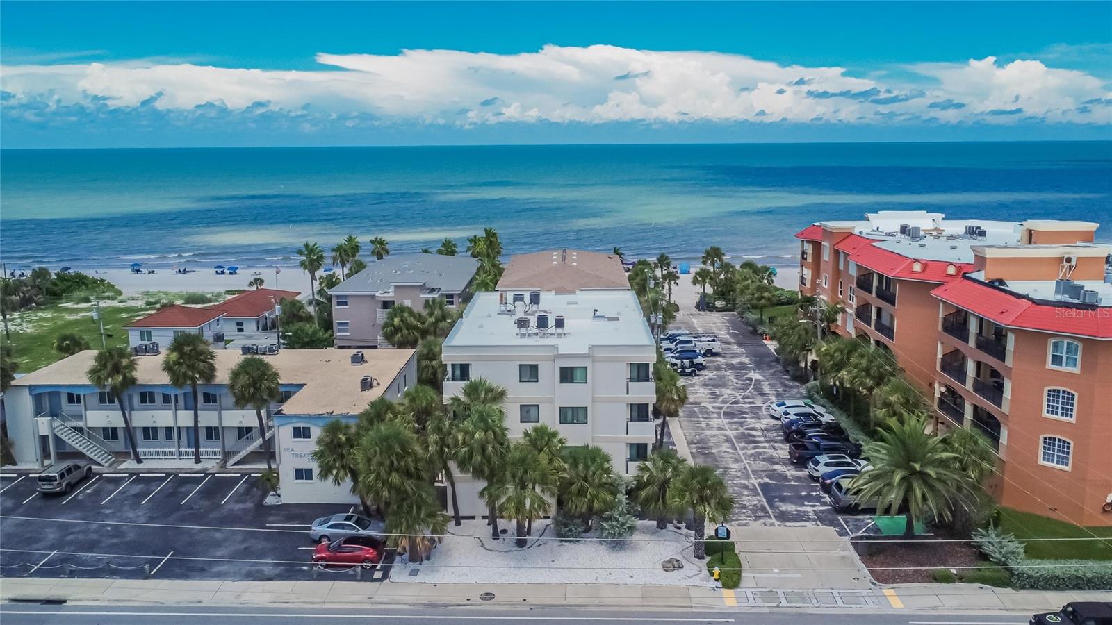 Image 4 of 92 For 2112 Gulf Boulevard 2a