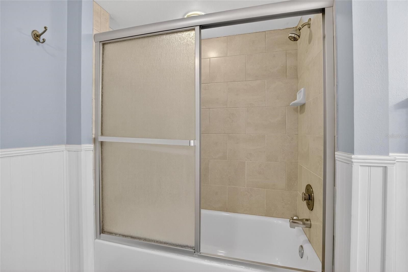 Image 51 of 92 For 2112 Gulf Boulevard 2a