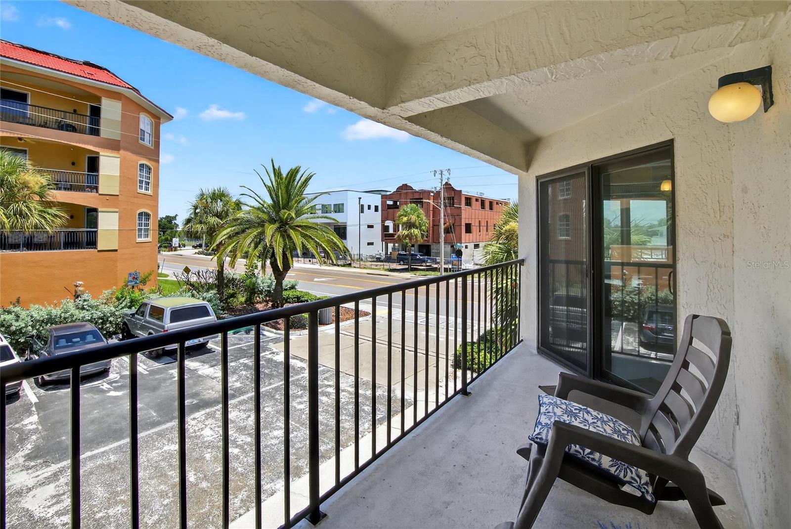 Image 54 of 92 For 2112 Gulf Boulevard 2a