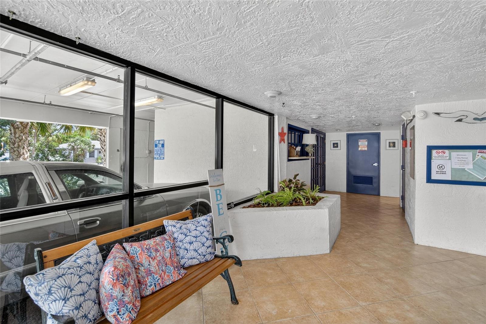 Image 60 of 92 For 2112 Gulf Boulevard 2a