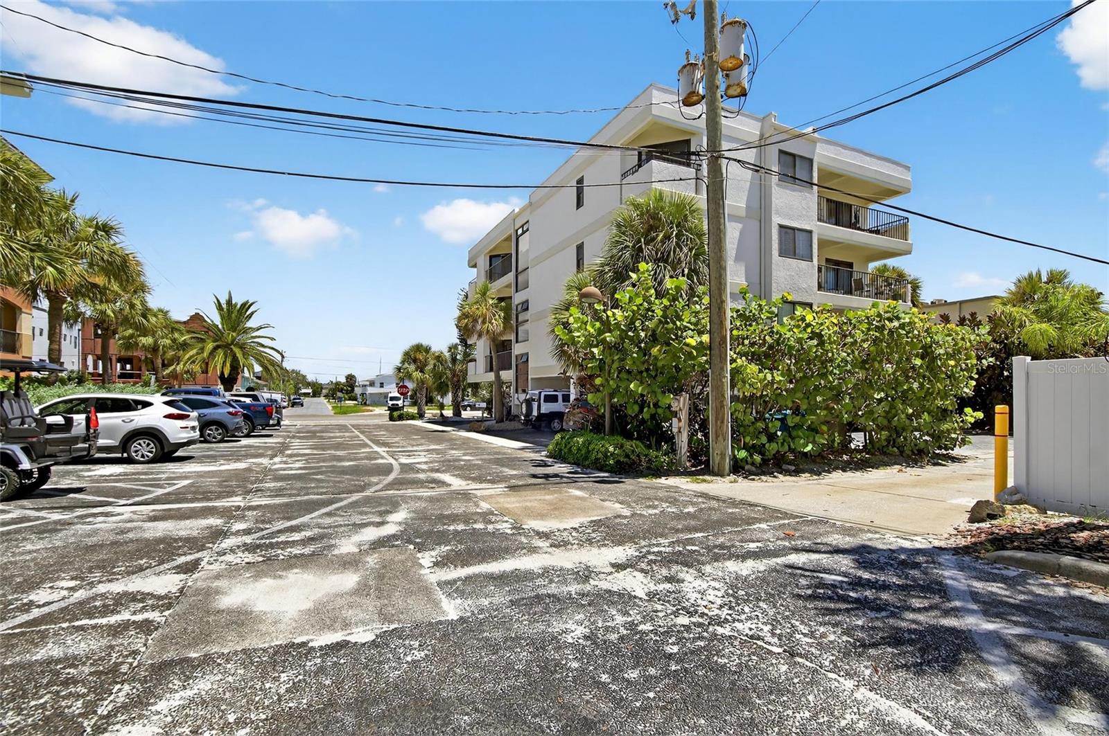 Image 70 of 92 For 2112 Gulf Boulevard 2a