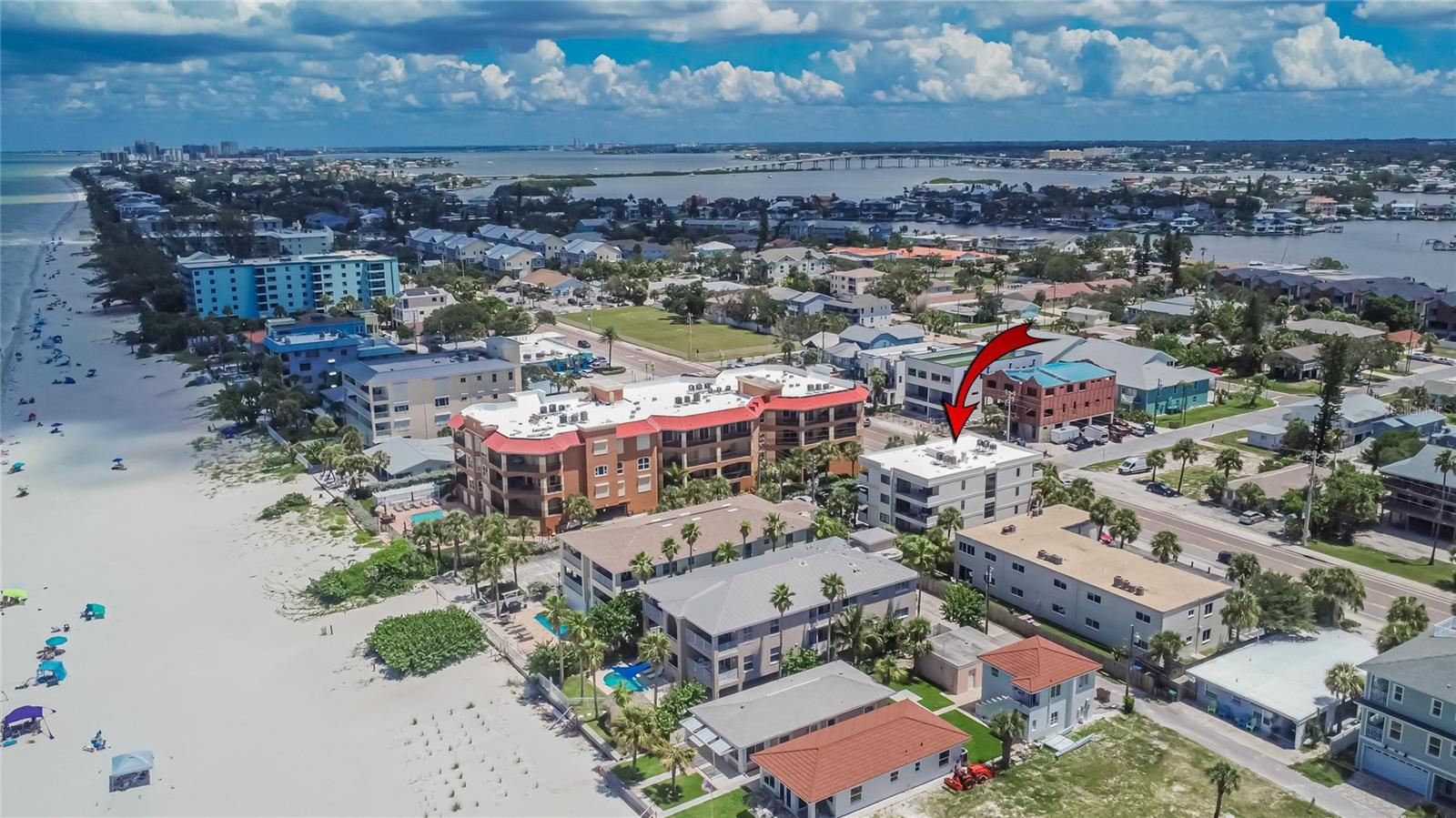 Image 79 of 92 For 2112 Gulf Boulevard 2a