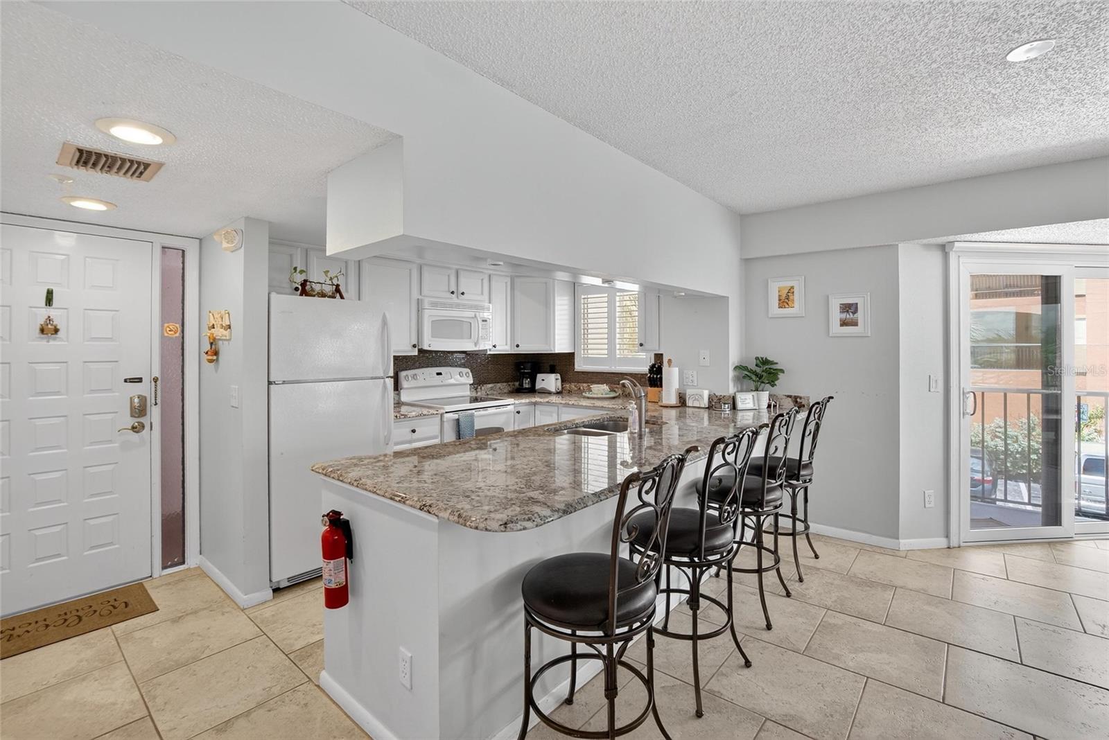 Image 8 of 92 For 2112 Gulf Boulevard 2a