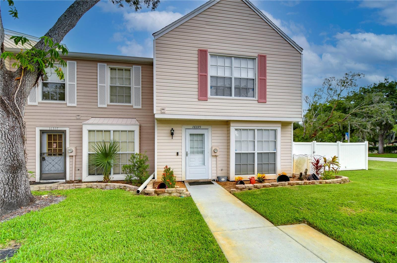 Details for 16335 Rambling Vine Drive W, TAMPA, FL 33624