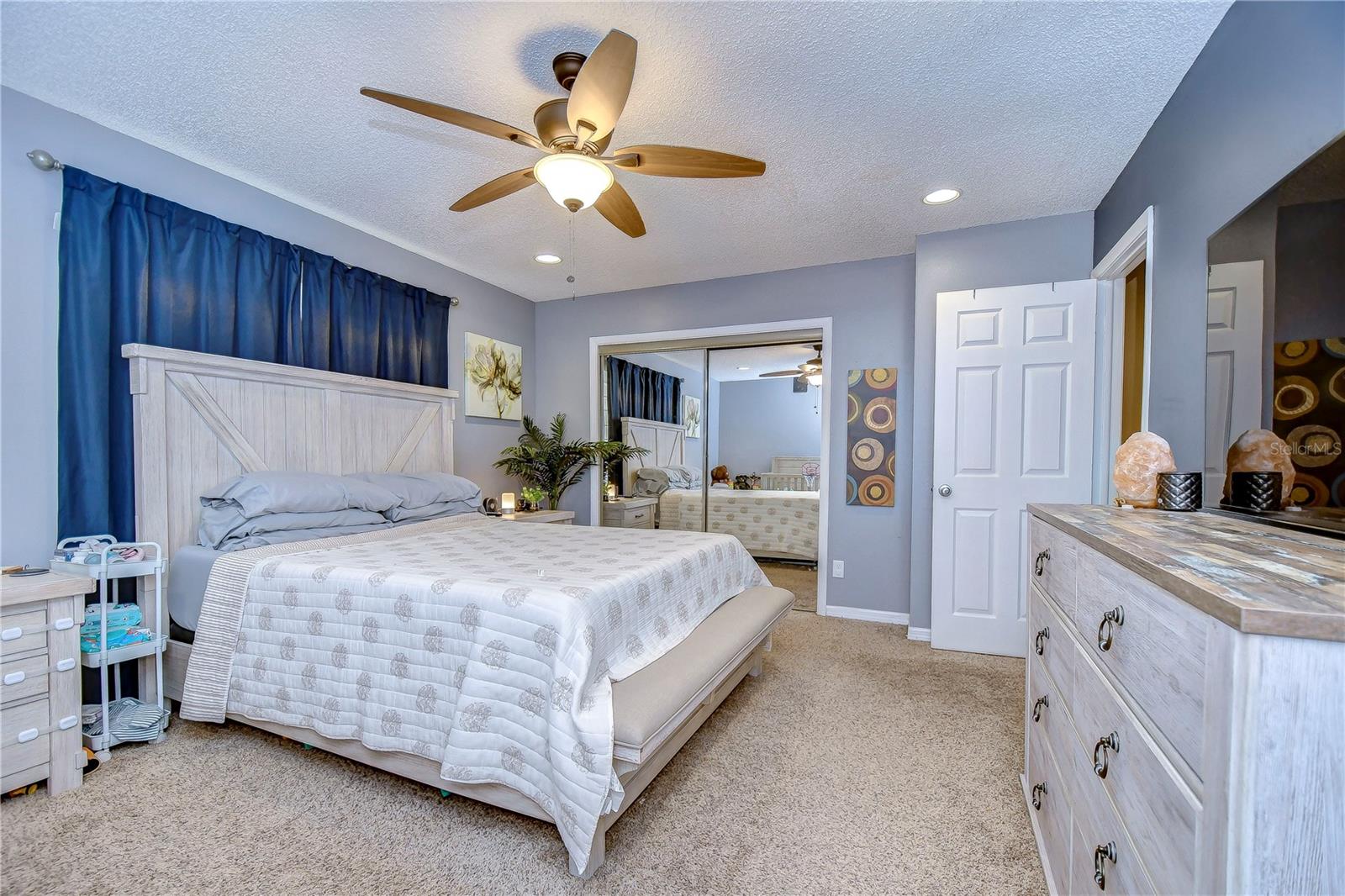 Image 25 of 52 For 16335 Rambling Vine Drive W