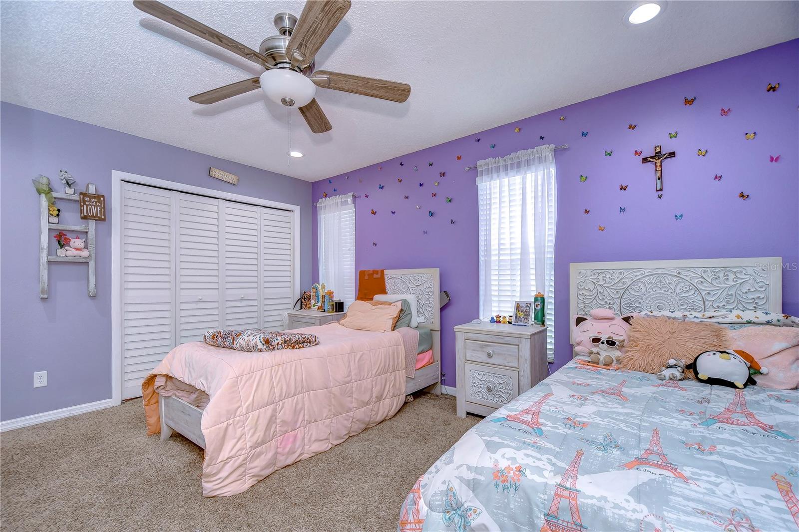 Image 35 of 52 For 16335 Rambling Vine Drive W