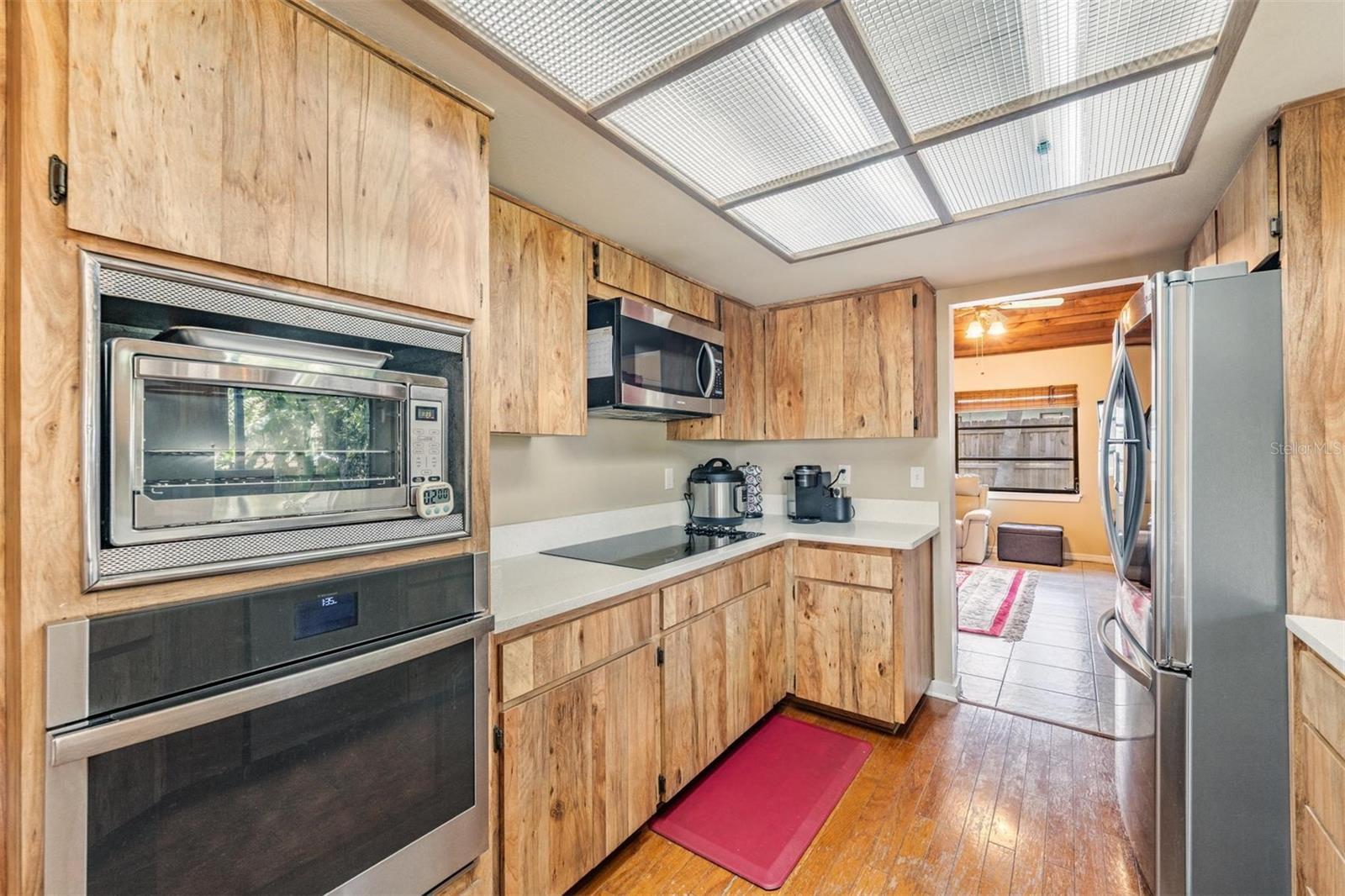 Image 10 of 43 For 1400 Wexford Drive S