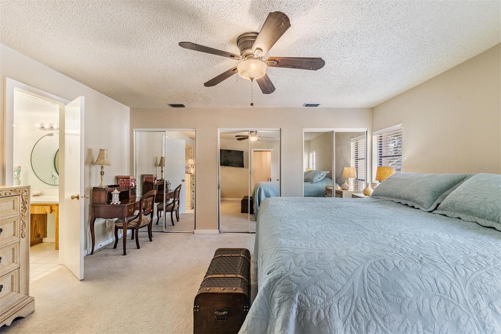 Image 16 of 43 For 1400 Wexford Drive S