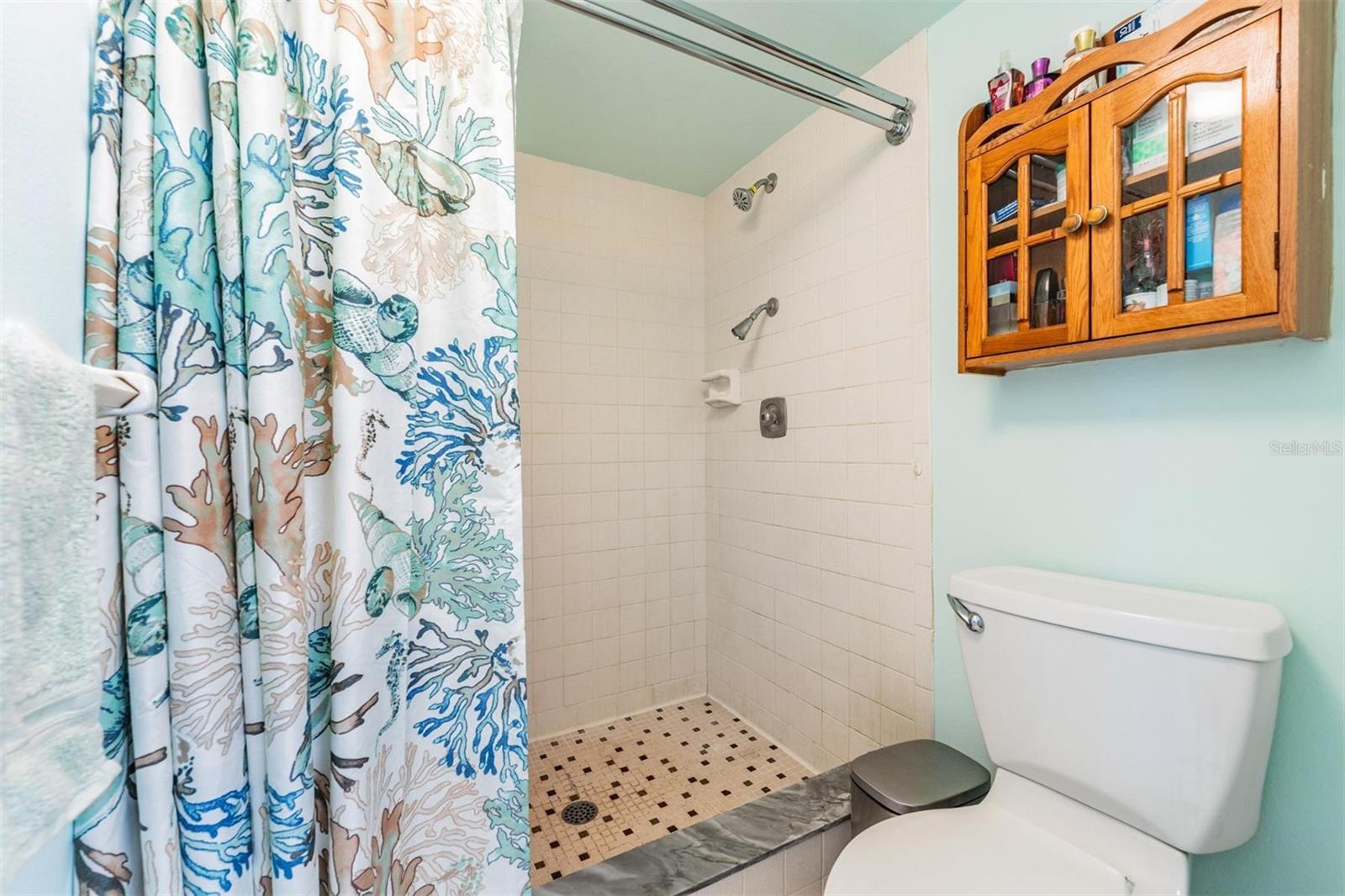 Image 20 of 43 For 1400 Wexford Drive S