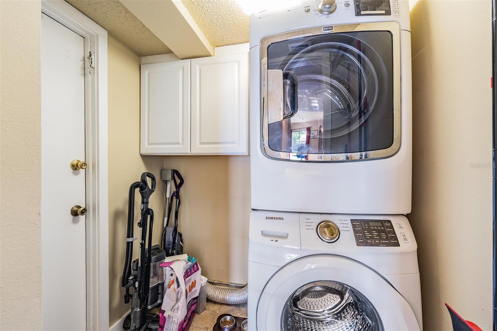 Image 29 of 43 For 1400 Wexford Drive S