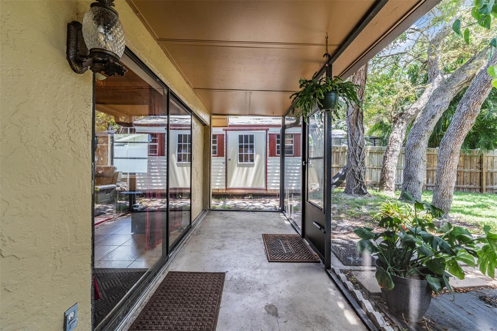 Image 37 of 43 For 1400 Wexford Drive S
