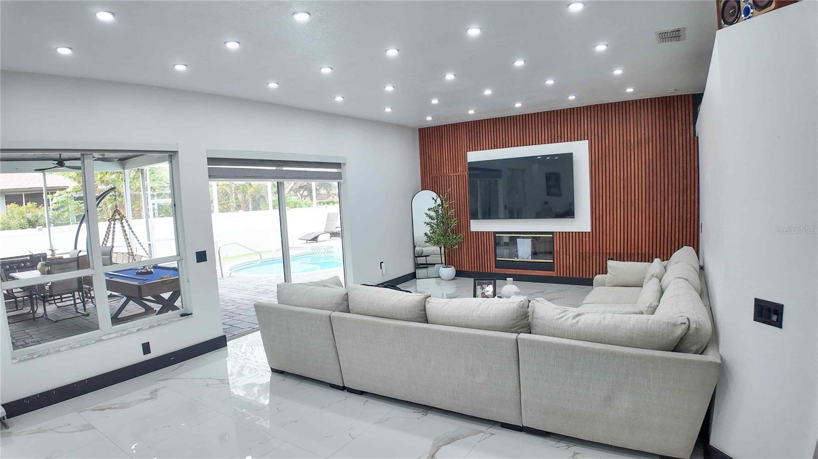 Image 13 of 80 For 3926 Northridge Drive