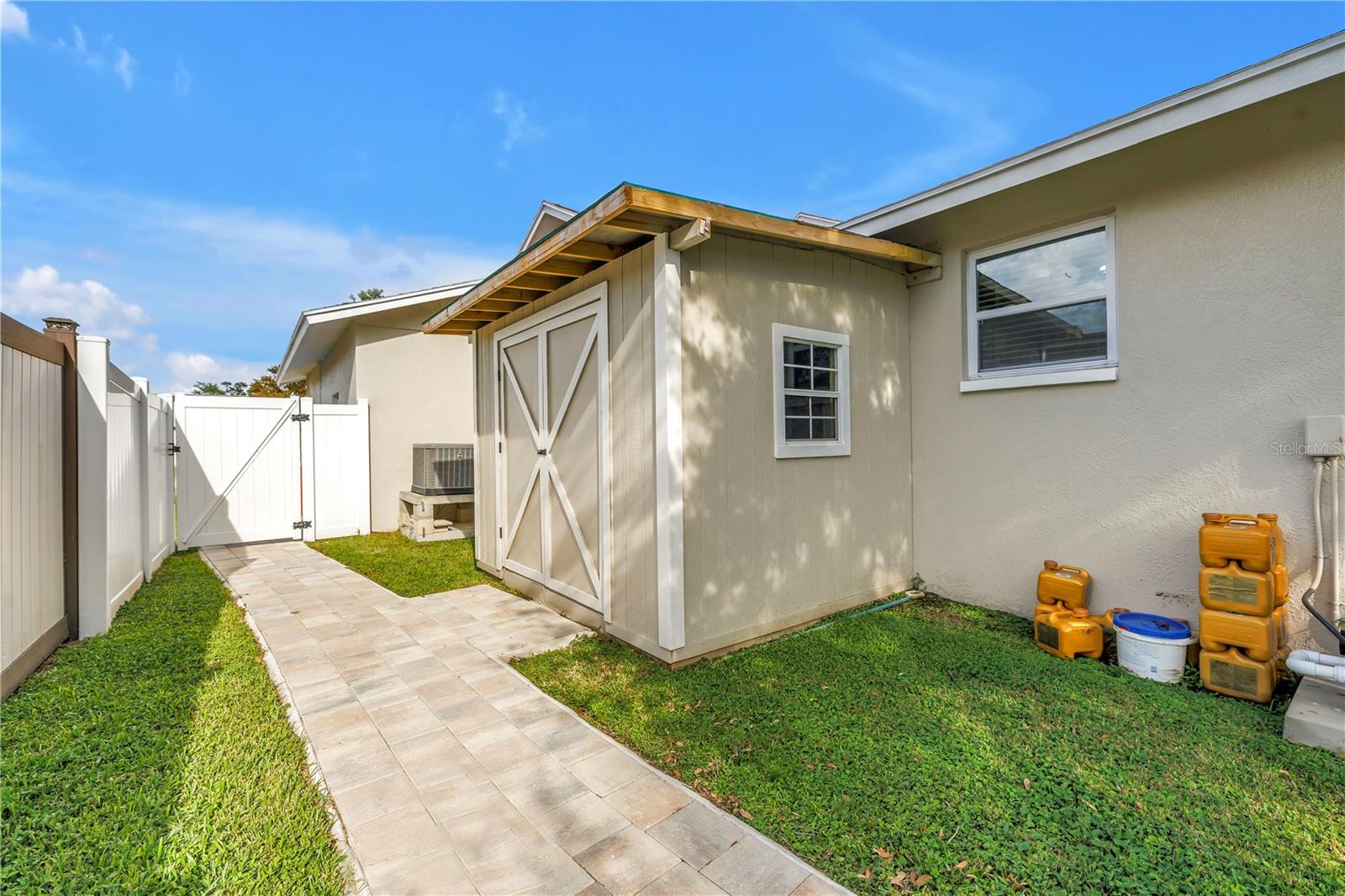 Image 48 of 74 For 11622 Tradewinds Boulevard