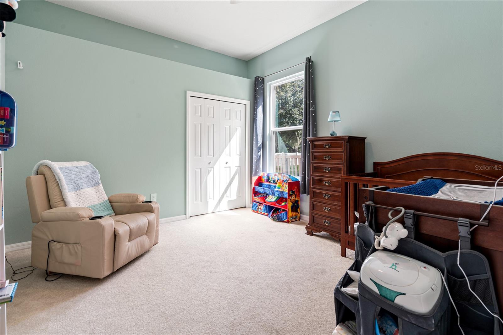 Image 25 of 65 For 18118 Diamond Cove Court