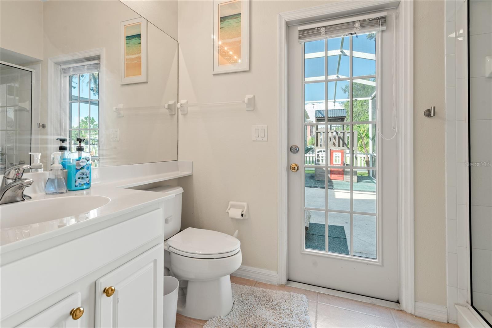 Image 28 of 65 For 18118 Diamond Cove Court