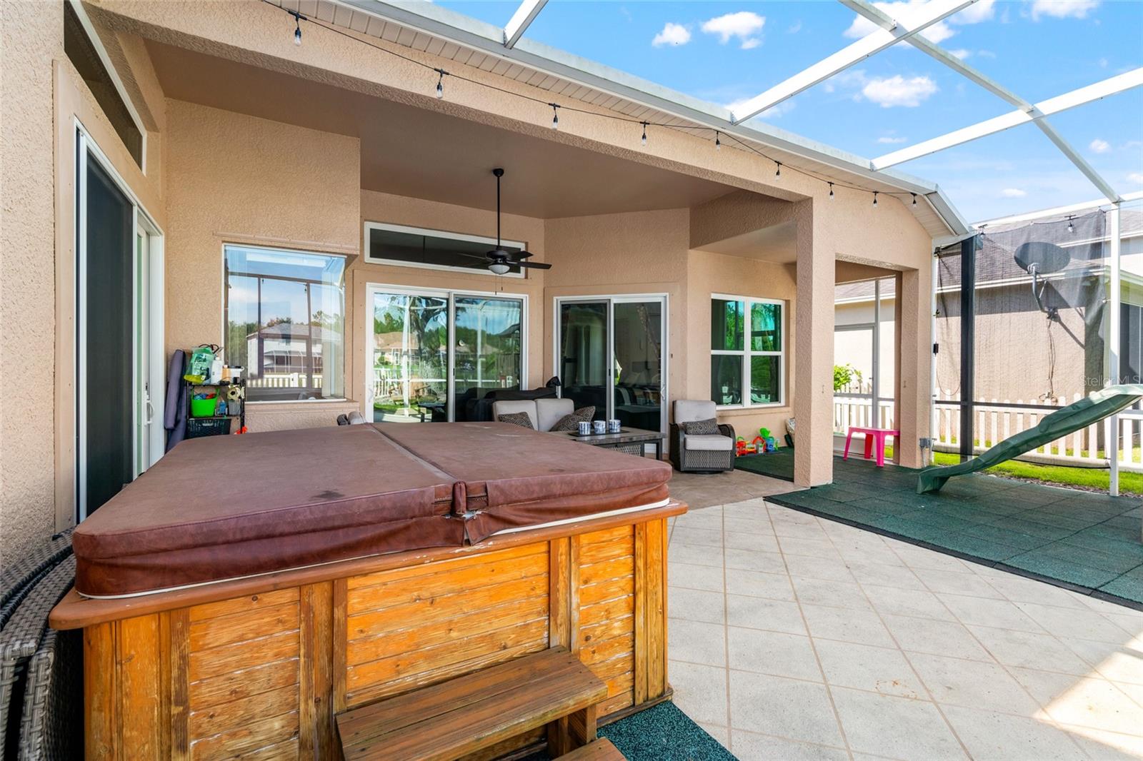 Image 34 of 65 For 18118 Diamond Cove Court