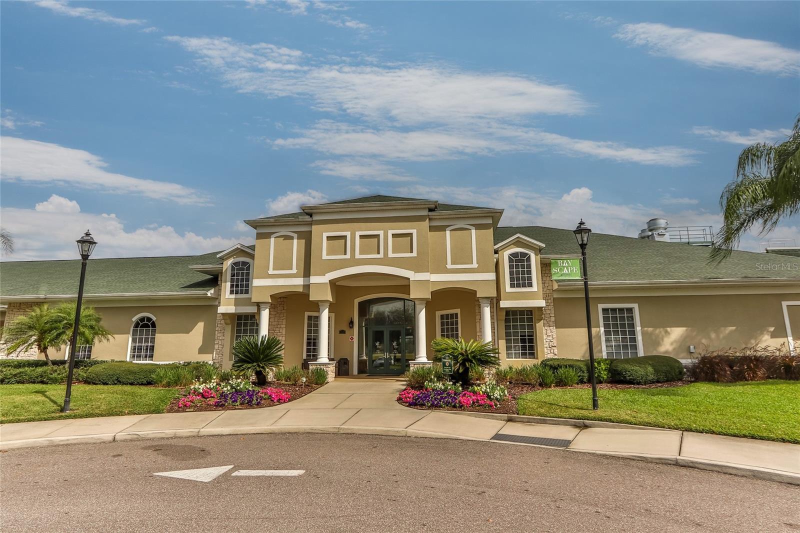 Image 47 of 65 For 18118 Diamond Cove Court