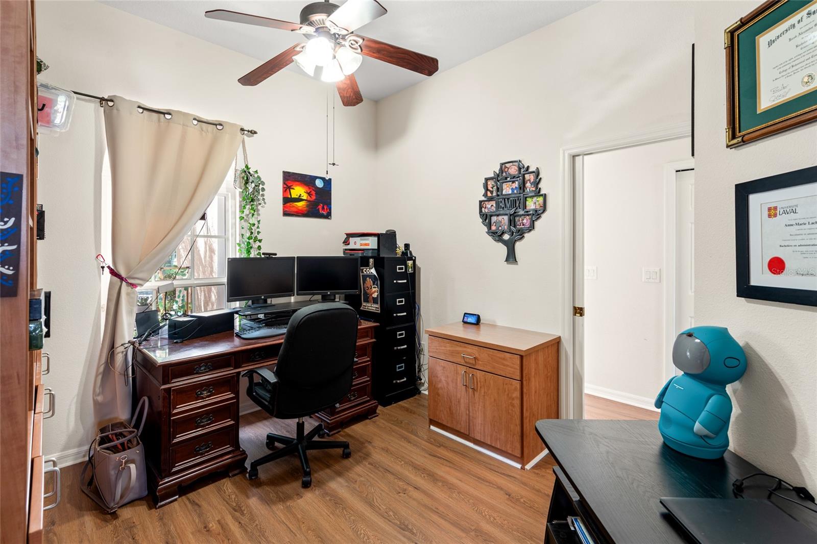 Image 8 of 65 For 18118 Diamond Cove Court