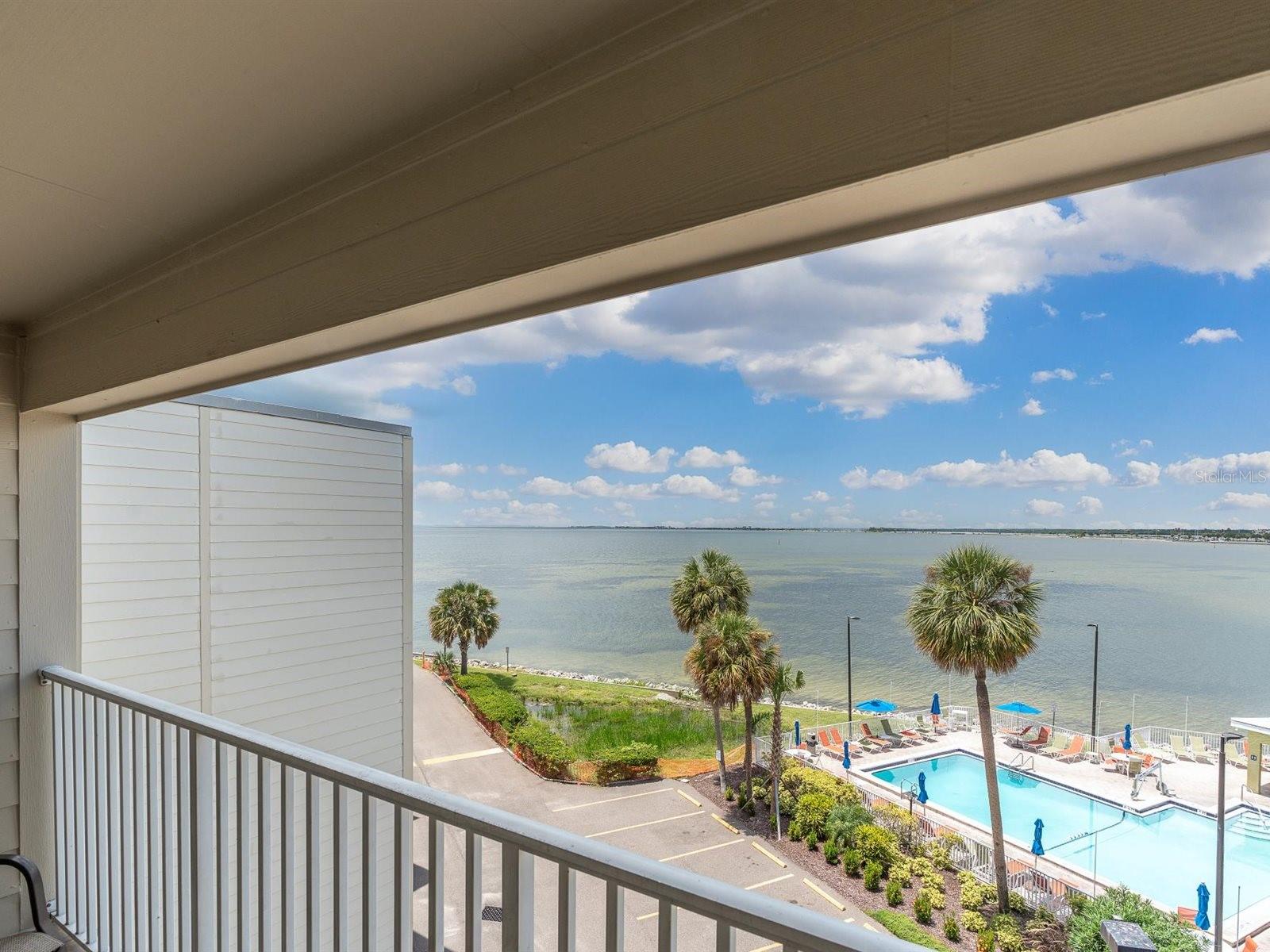 Image 11 of 35 For 2506 Rocky Point Drive 418