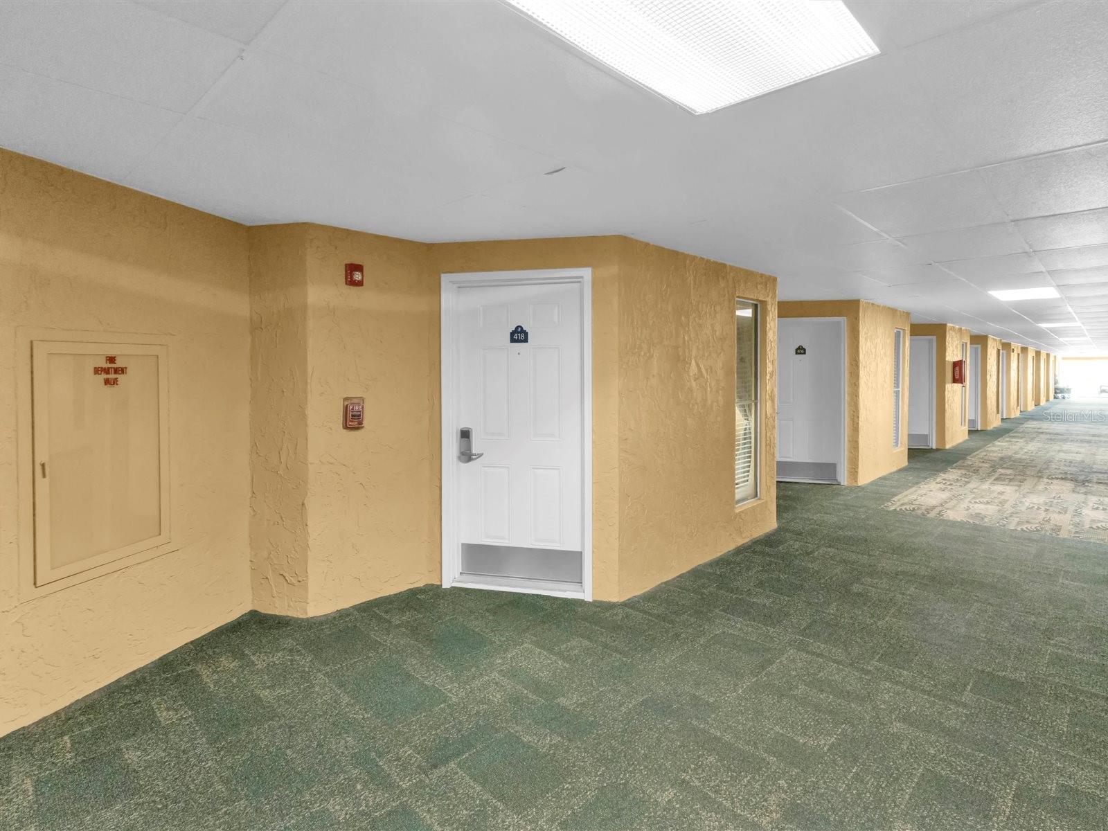 Image 13 of 35 For 2506 Rocky Point Drive 418