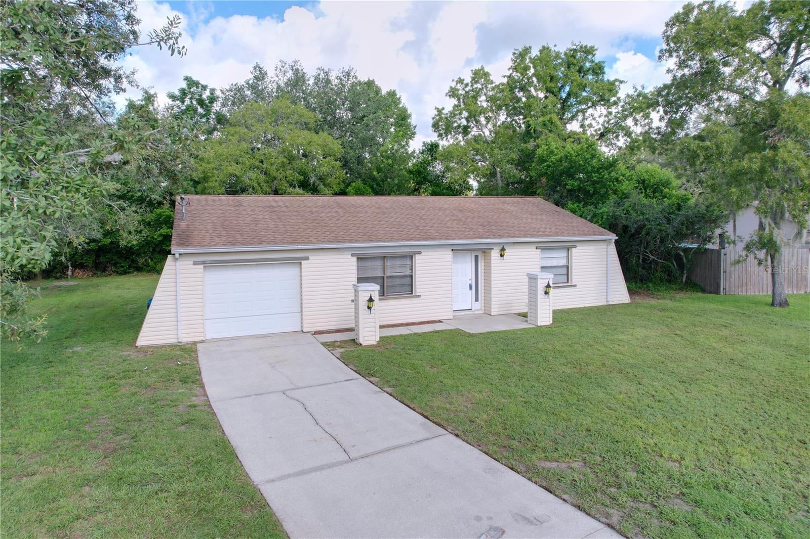 Listing photo id 39 for 3251 Gretna Drive