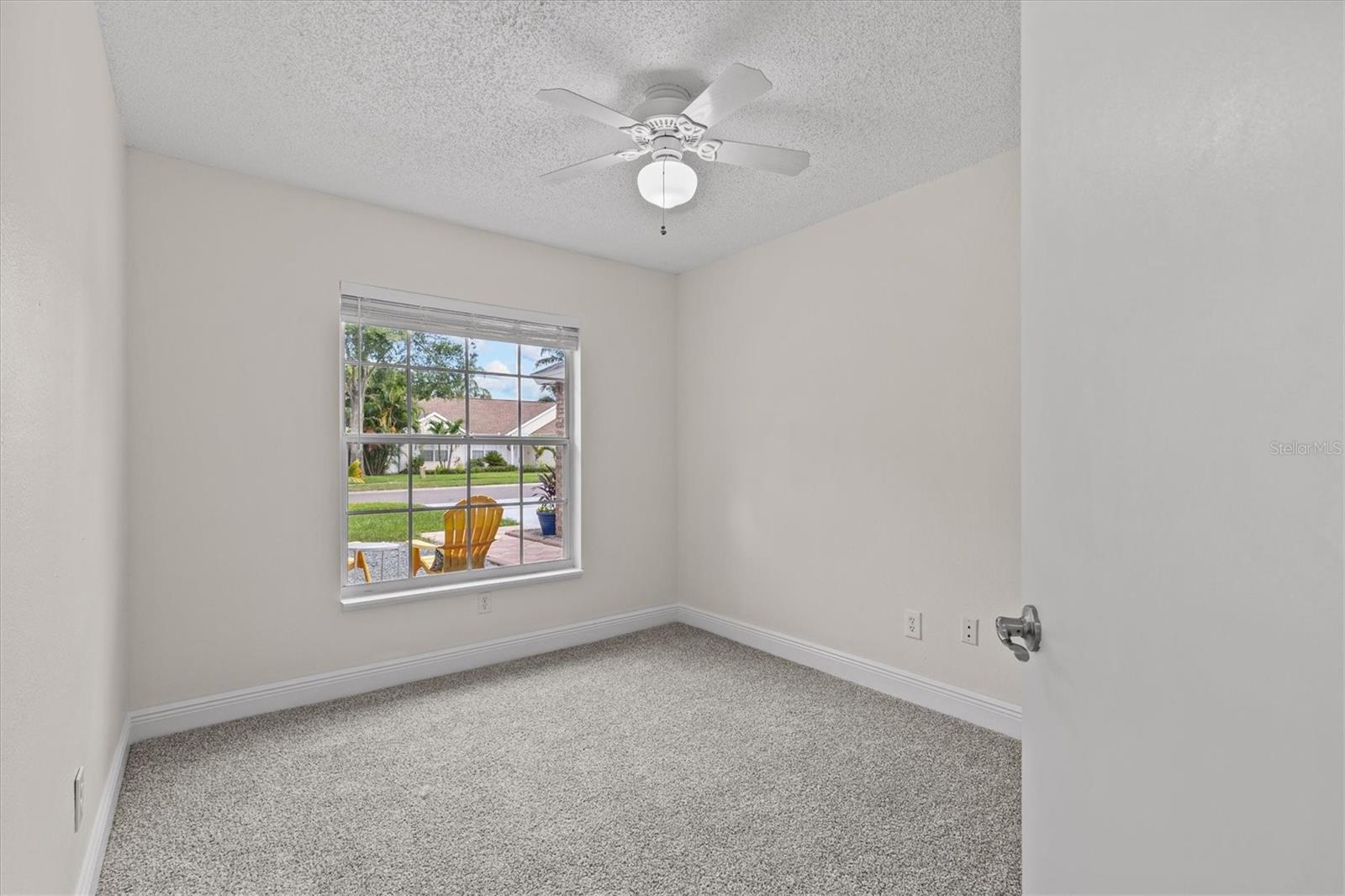 Image 23 of 36 For 1671 Silverwood Street