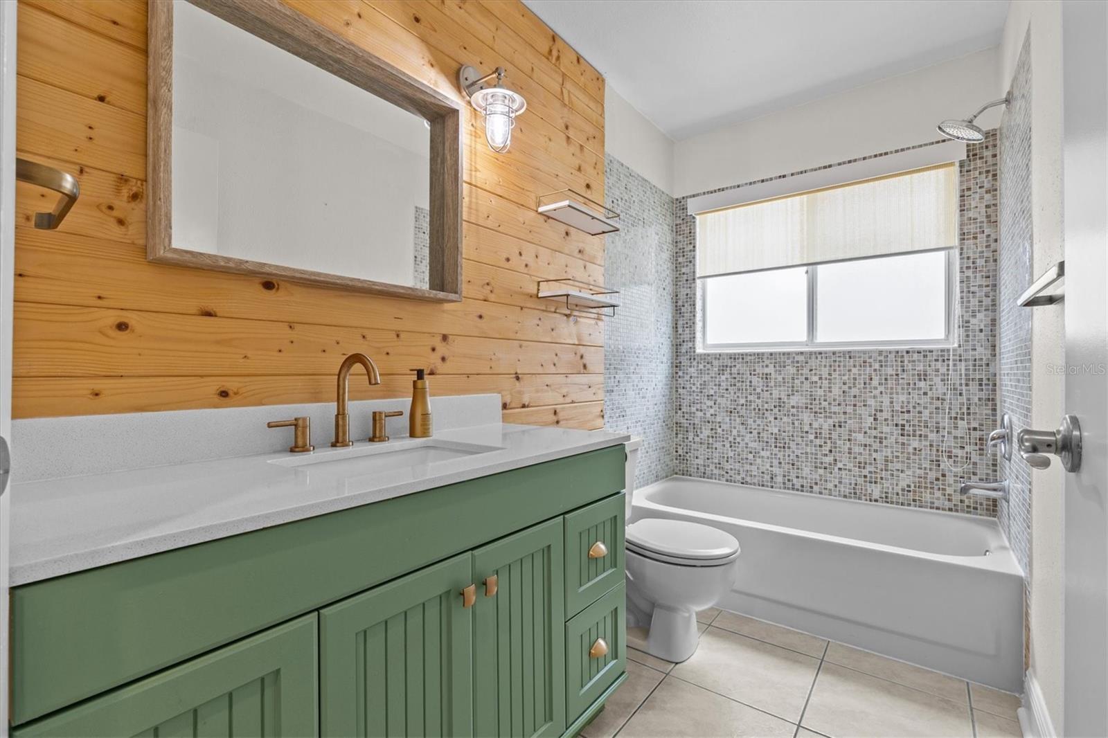 Image 26 of 36 For 1671 Silverwood Street