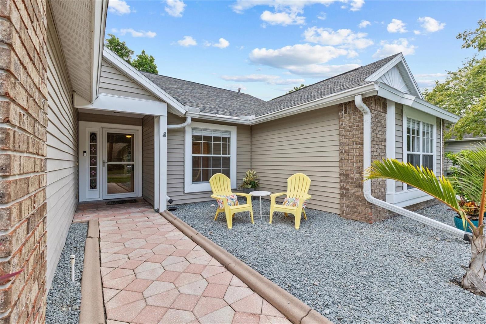 Image 4 of 36 For 1671 Silverwood Street