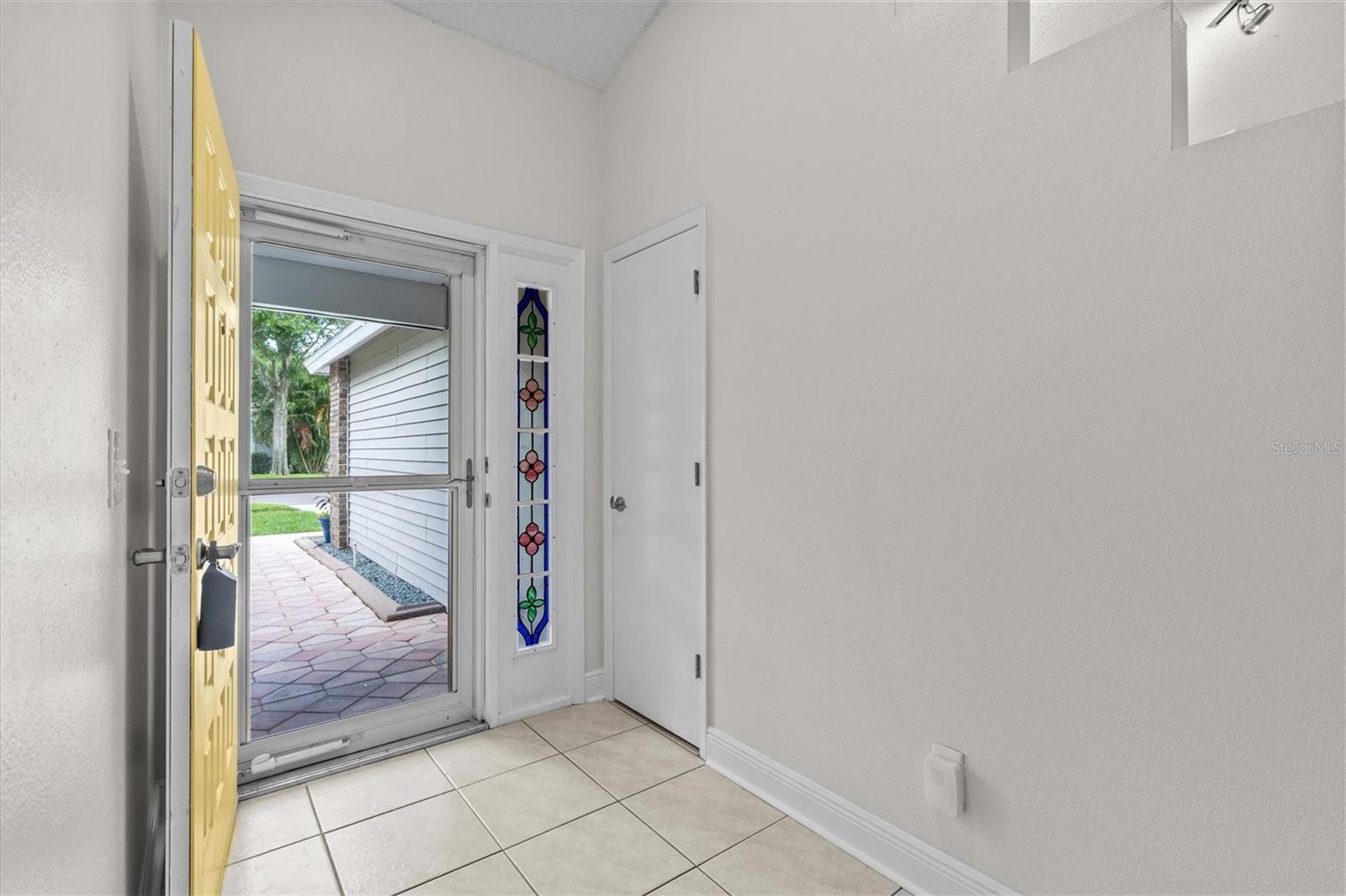 Image 5 of 36 For 1671 Silverwood Street