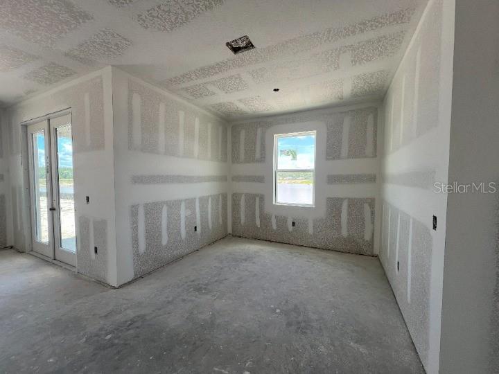 Image 18 of 41 For 2597 Broadwing St