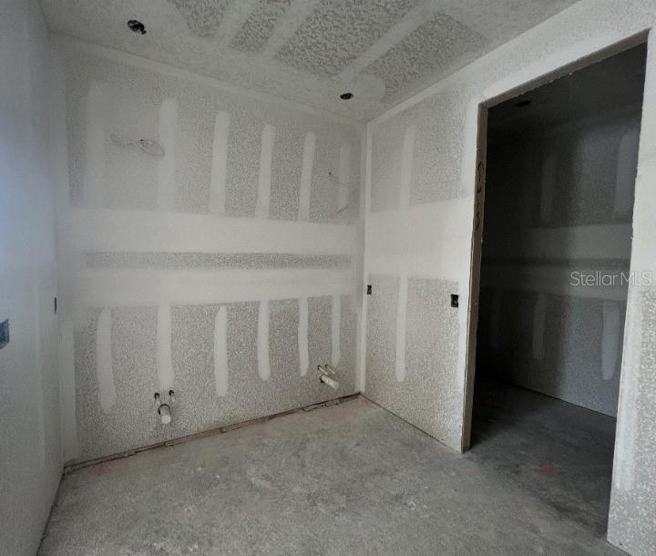 Image 29 of 41 For 2597 Broadwing St