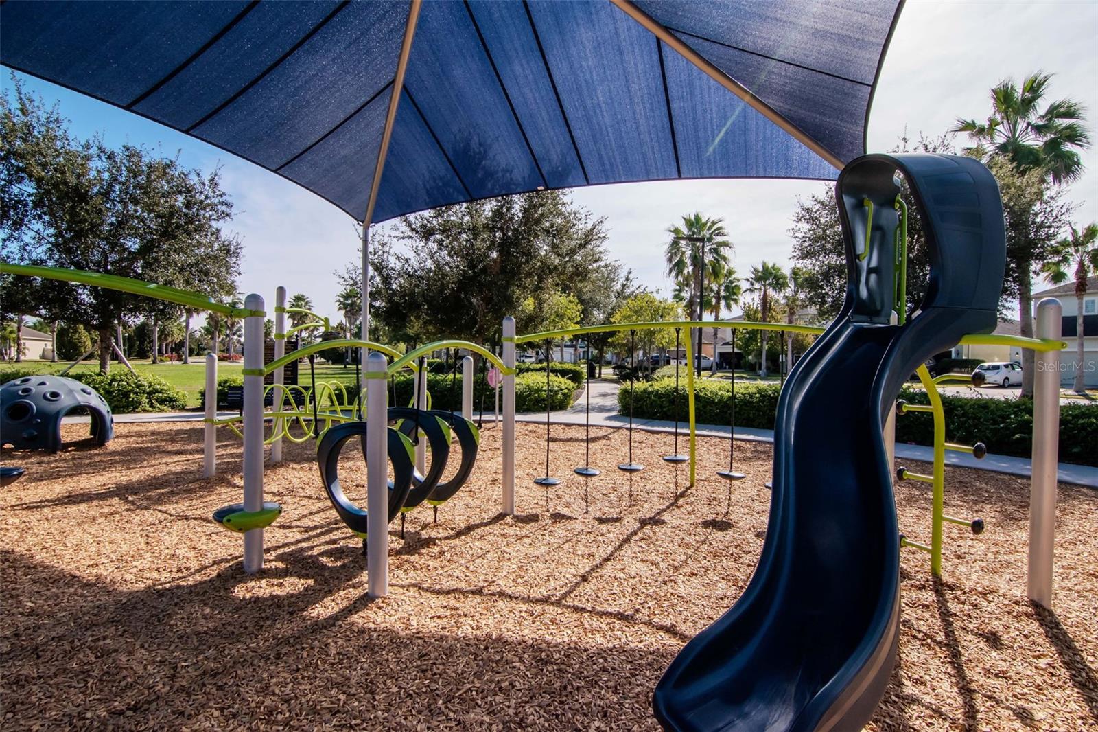 Listing photo id 28 for 11229 Spring Point Circle