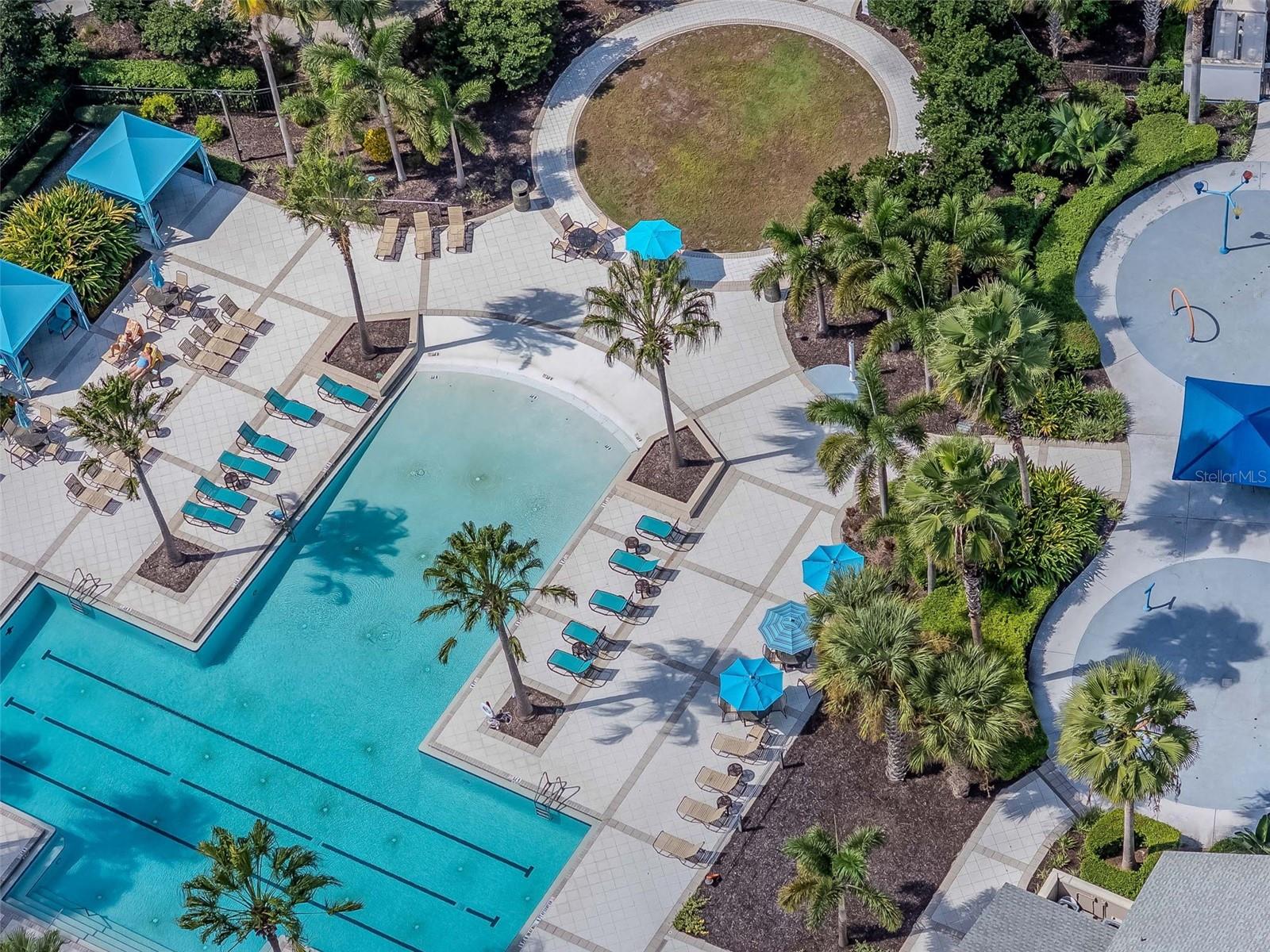 Listing photo id 39 for 11229 Spring Point Circle