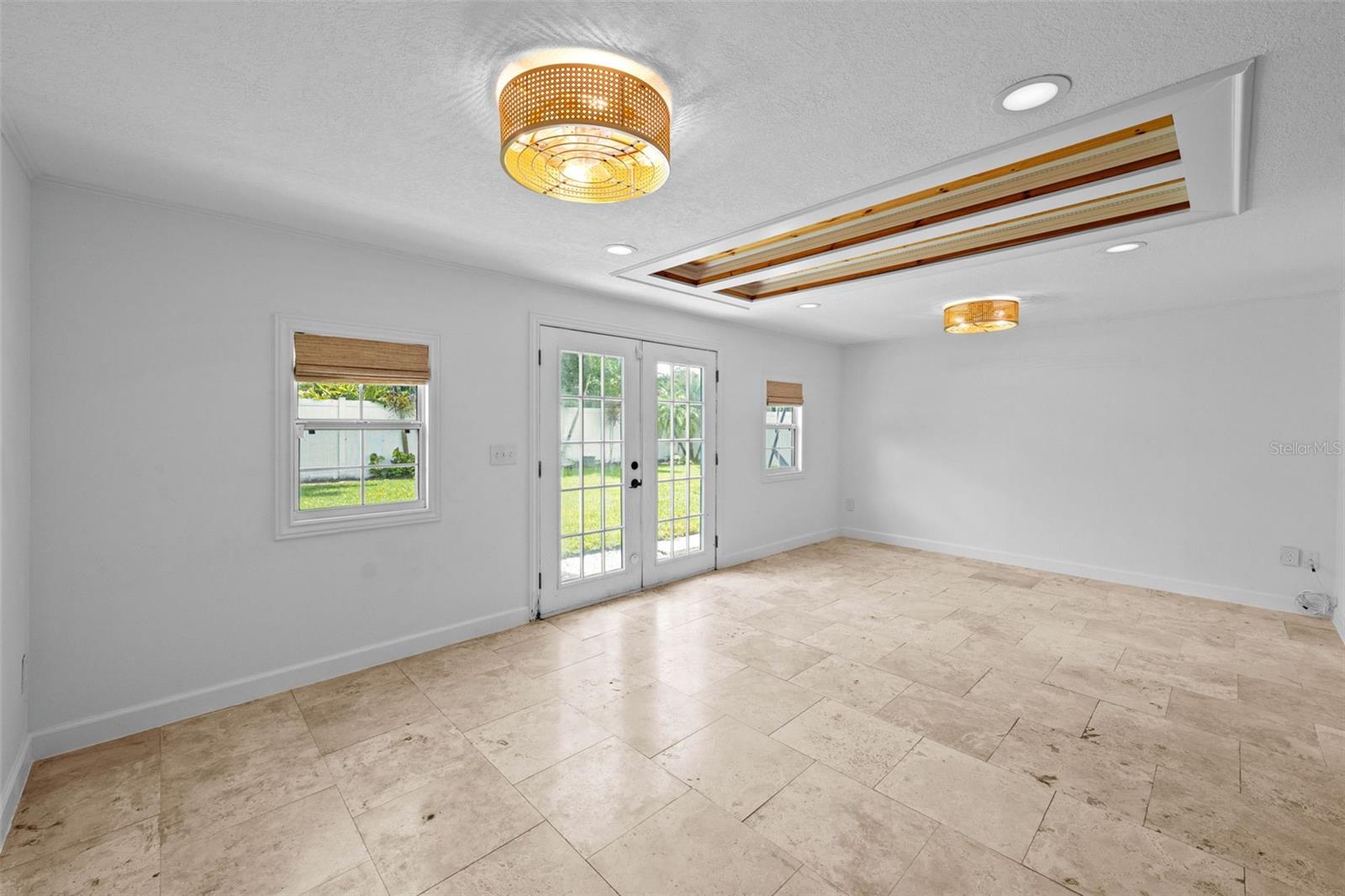 Image 19 of 33 For 7164 62nd Avenue N