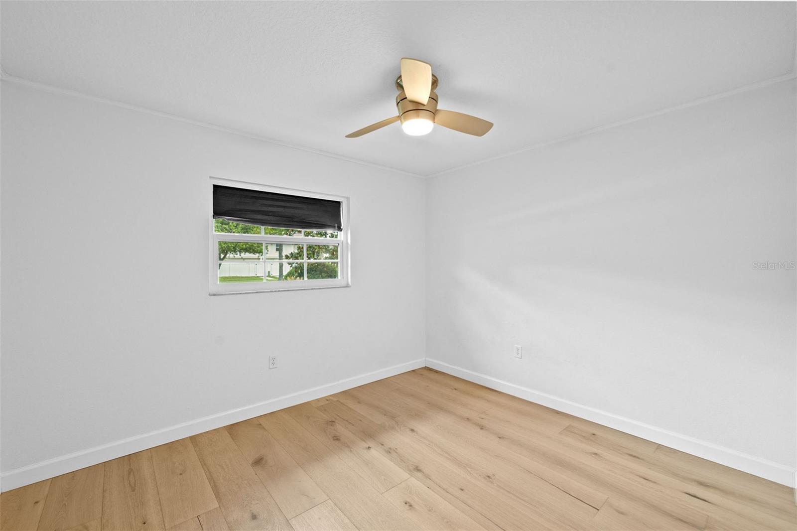 Image 24 of 33 For 7164 62nd Avenue N