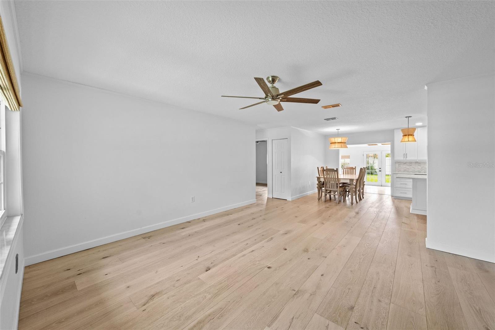 Image 8 of 33 For 7164 62nd Avenue N