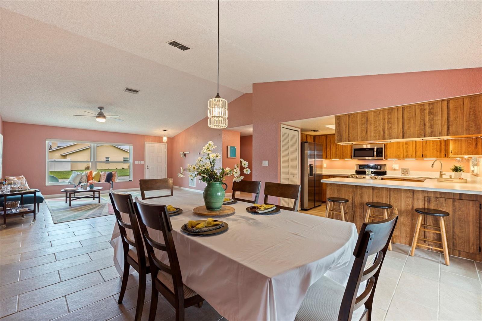 Image 17 of 41 For 5156 Castile Way S