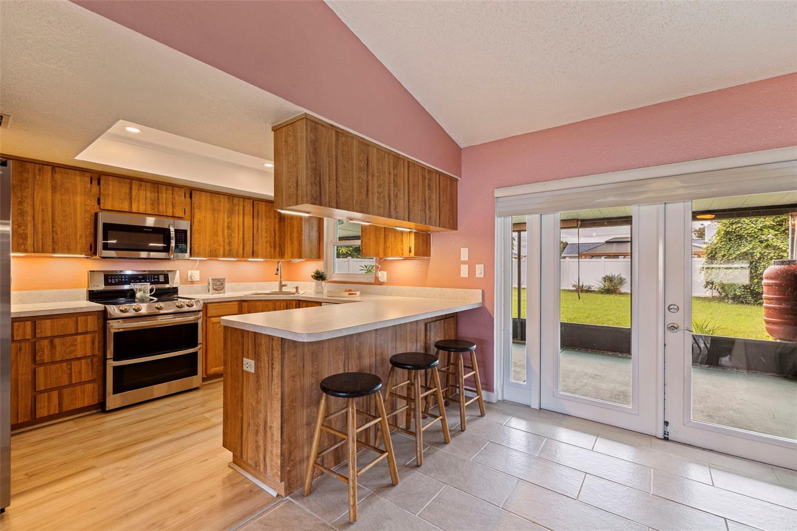 Image 19 of 41 For 5156 Castile Way S