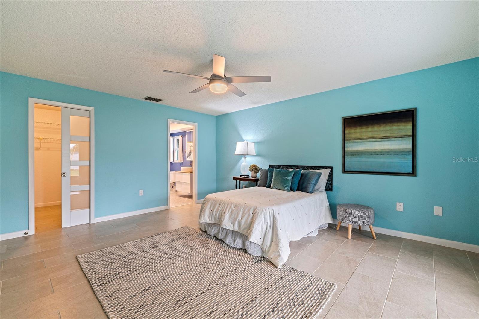 Image 23 of 41 For 5156 Castile Way S