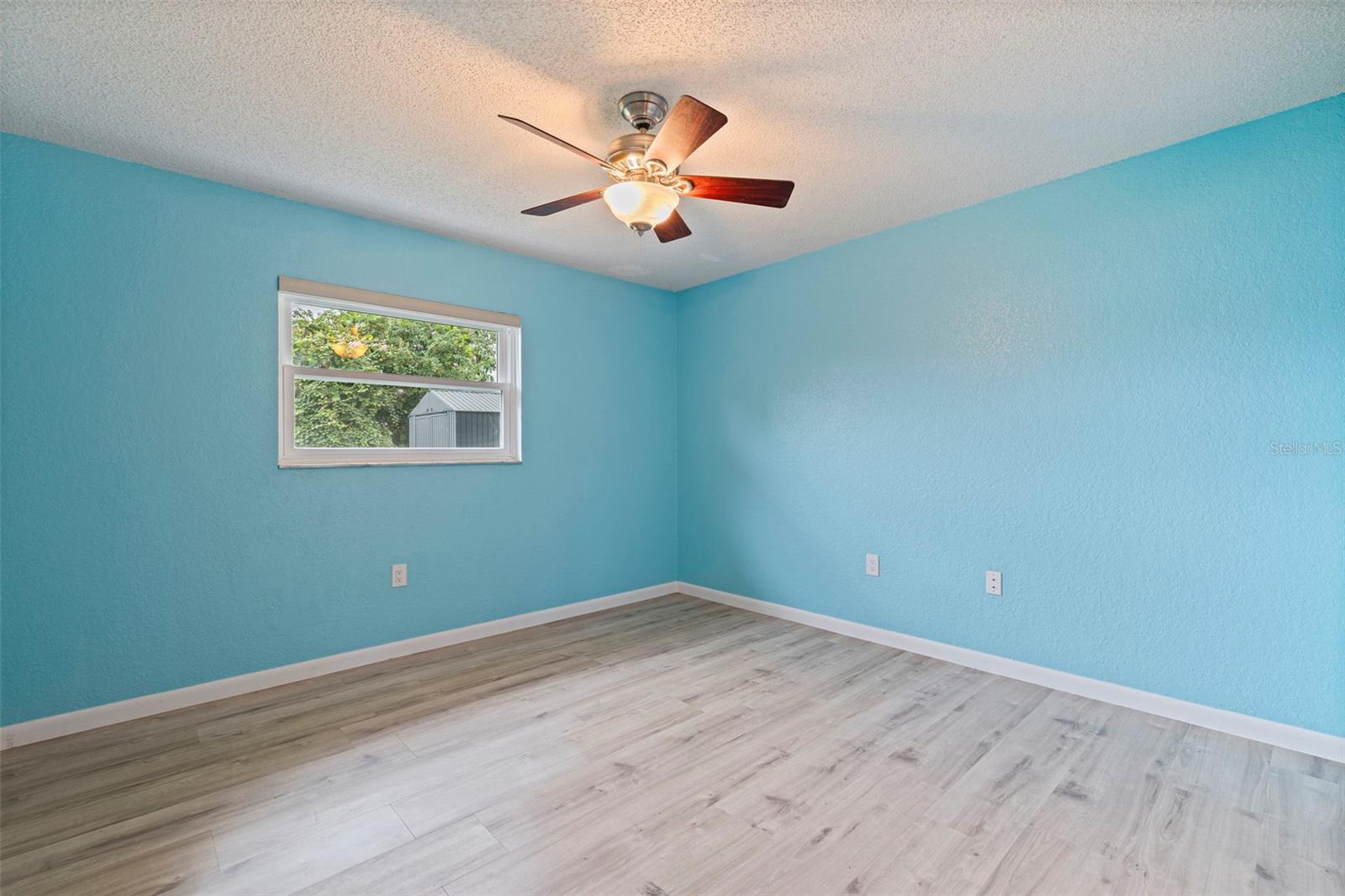 Image 31 of 41 For 5156 Castile Way S