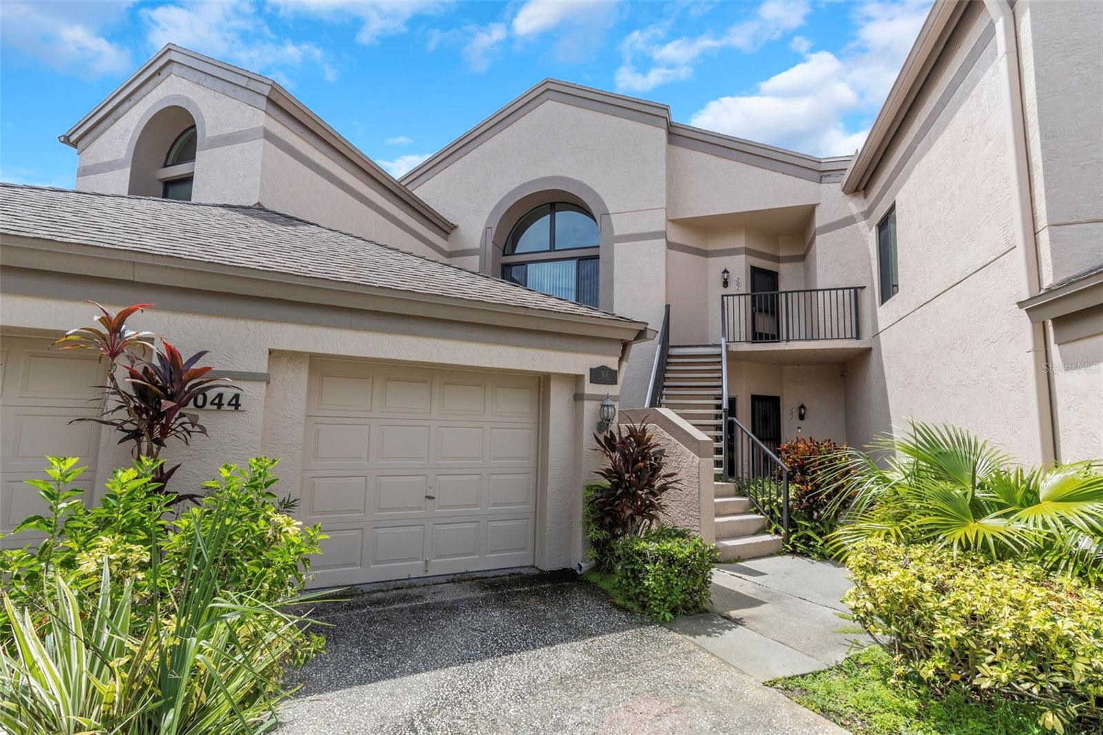Details for 3044 Red Oak Court 101, PALM HARBOR, FL 34684